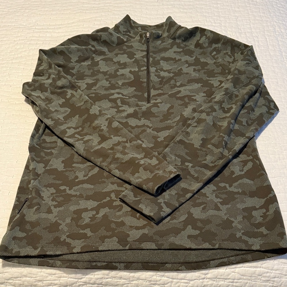 Lululemon very soft long sleeve med-heavy weight knit shirt XL